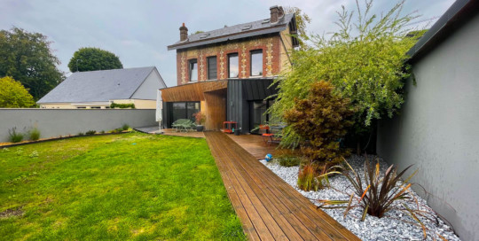 amenagement terrasse-jardin maison bois-guillaume
